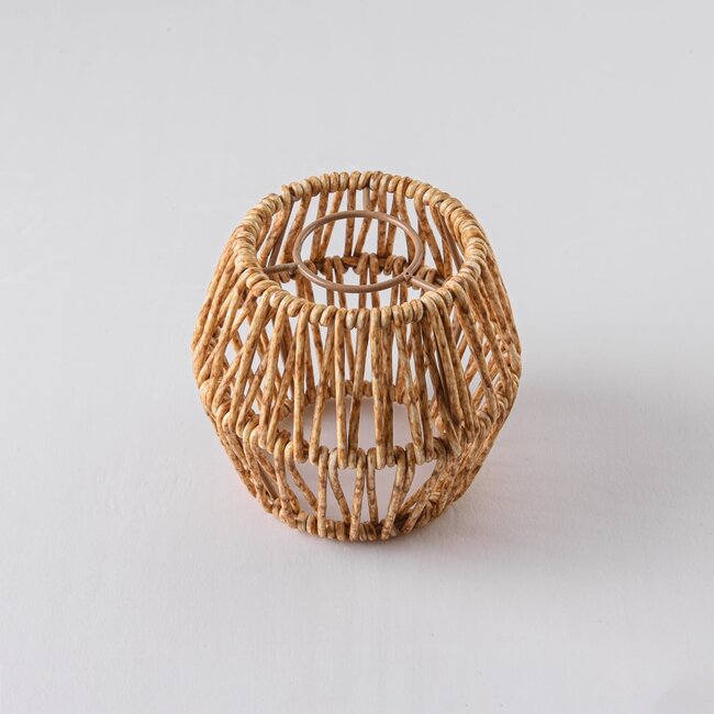 Festoon shade with a rattan look in mottled yellow and brown