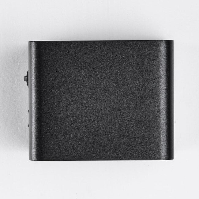 Rechargeable outdoor wall light Pila with sensor - black integrated LED