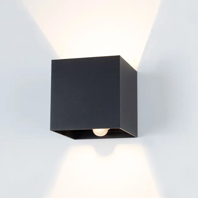 Outdoor wall light Nora with sensor - black with integrated LED