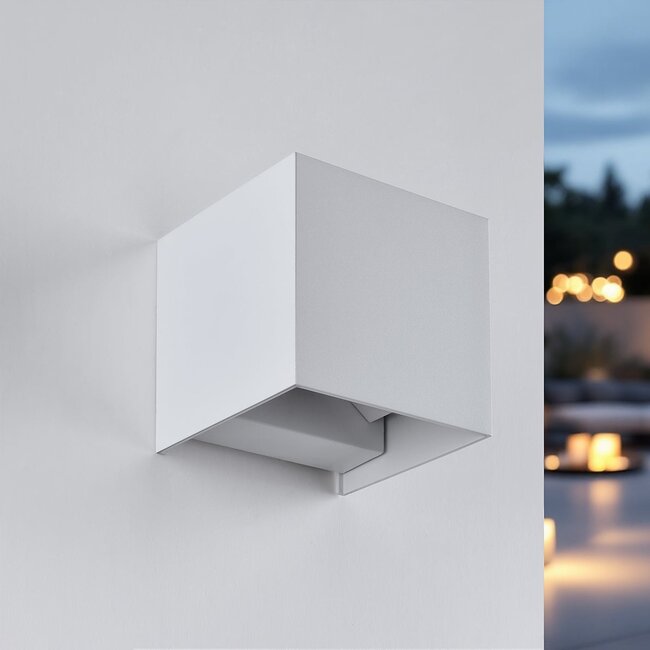 Square outdoor wall light Oliver - white with integrated LED