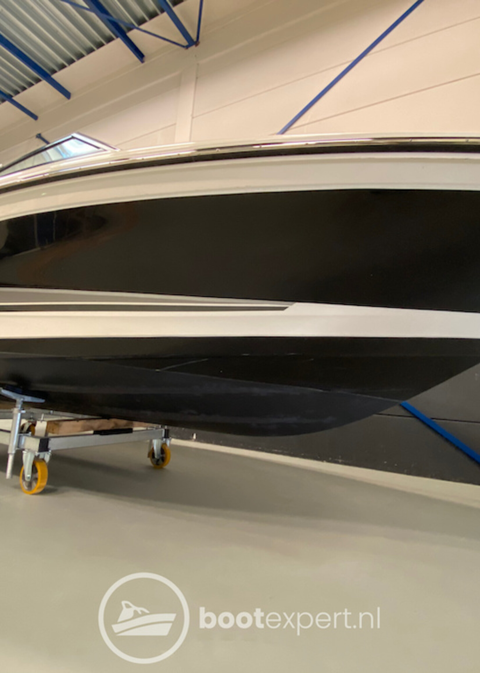 Sea Ray 190SPX 3.0LTR 140PK 2015