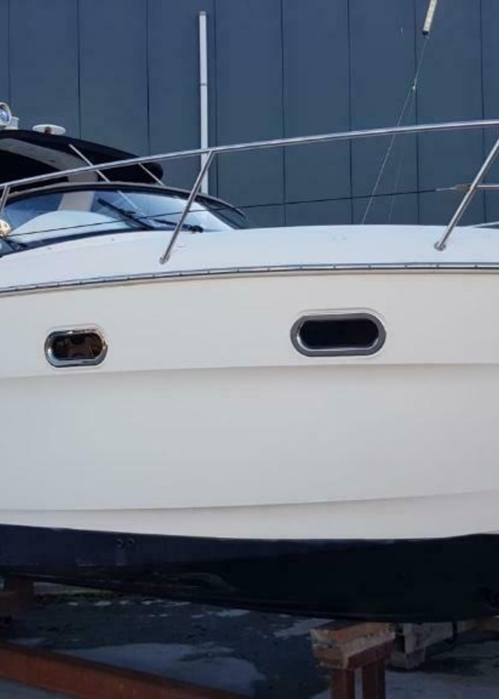 Bavaria 642 Cuddy 4.3Ltr 220PK  2015 - Copy - Copy