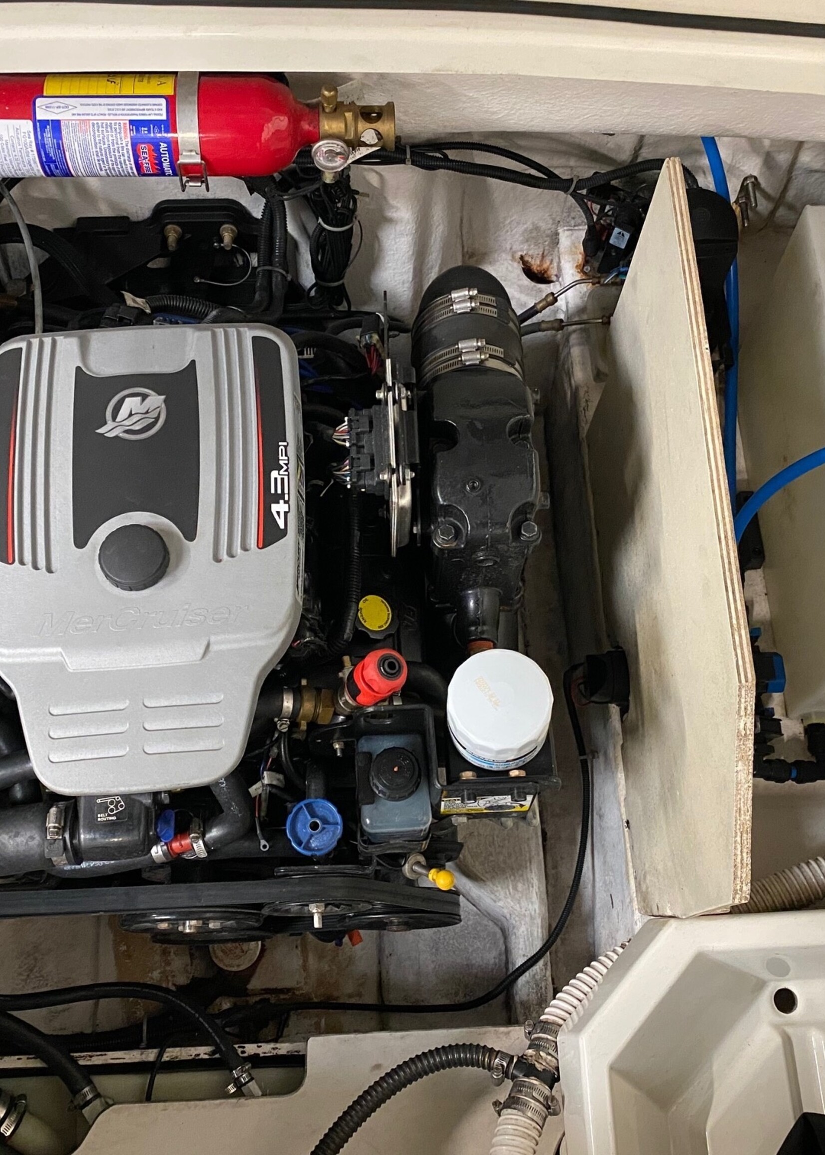 Bayliner 642 Cuddy 4.3Ltr 220PK  2013