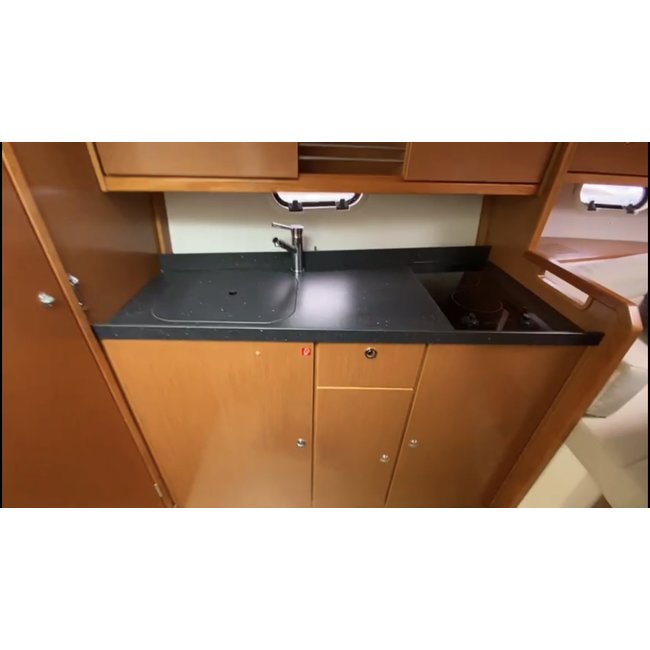 Bavaria 28 Sport 4.3 Ltr V6 440PK, 2011