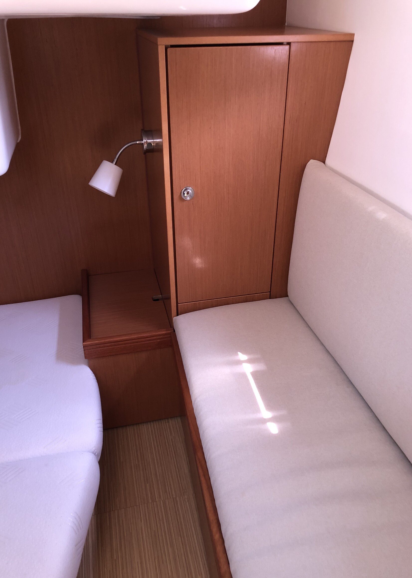 Bavaria 28 Sport 4.3 Ltr V6 450PK, 2011