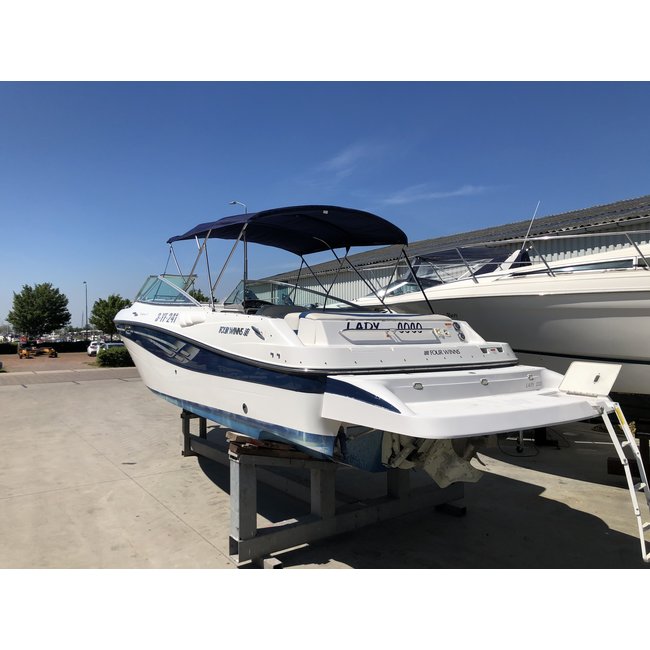 Four Winns Sundowner 285 Volvo 7.4 Liter V8 GSI 385PK 2003