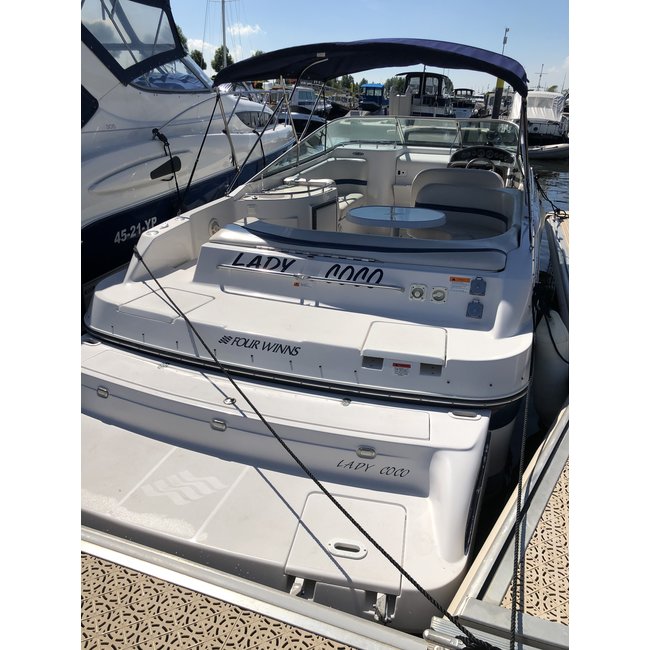 Four Winns Sundowner 285 Volvo 7.4 Liter V8 GSI 385PK 2003