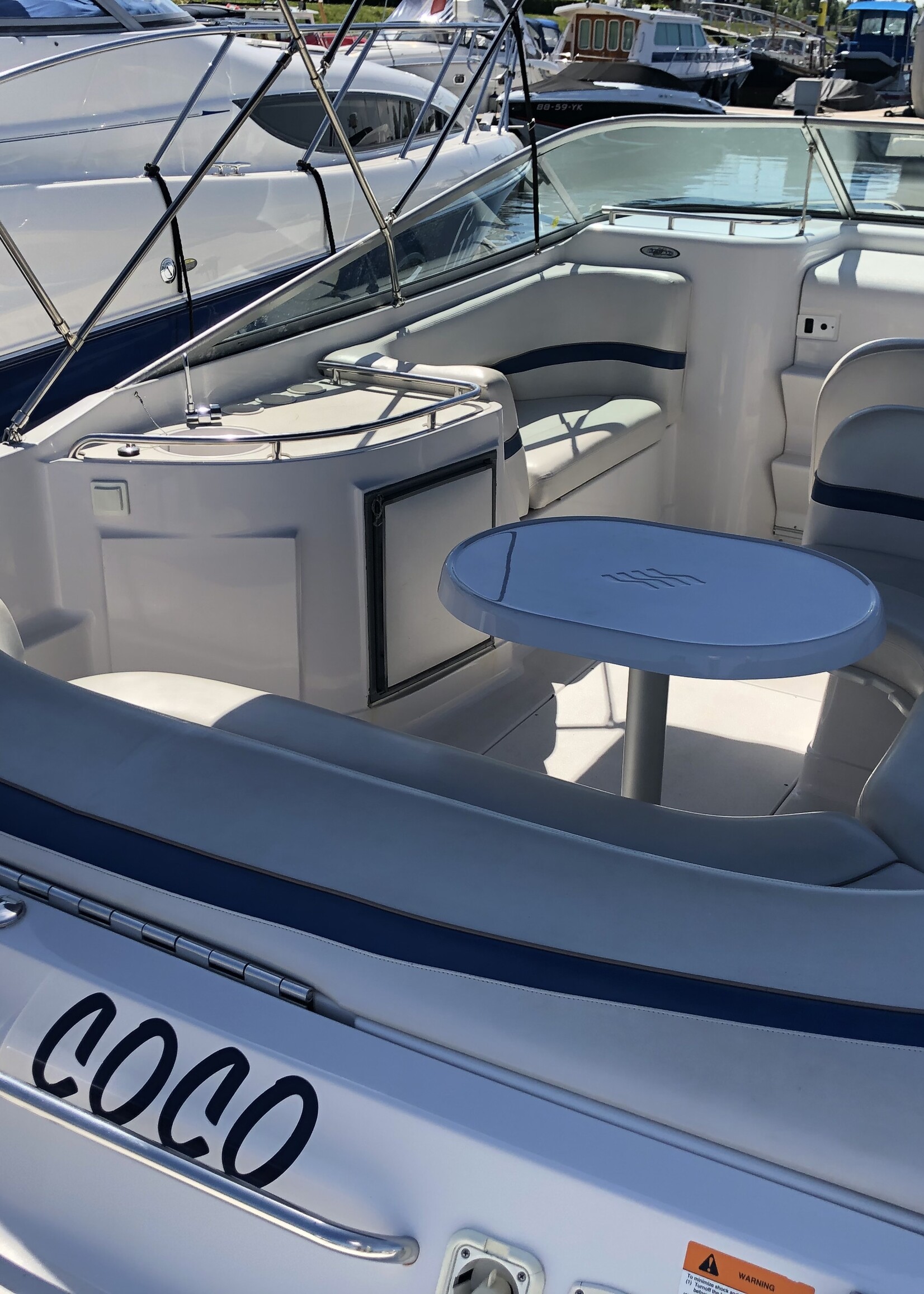 Four Winns Sundowner 285 Volvo 7.4 Liter V8 GSI 385PK 2003