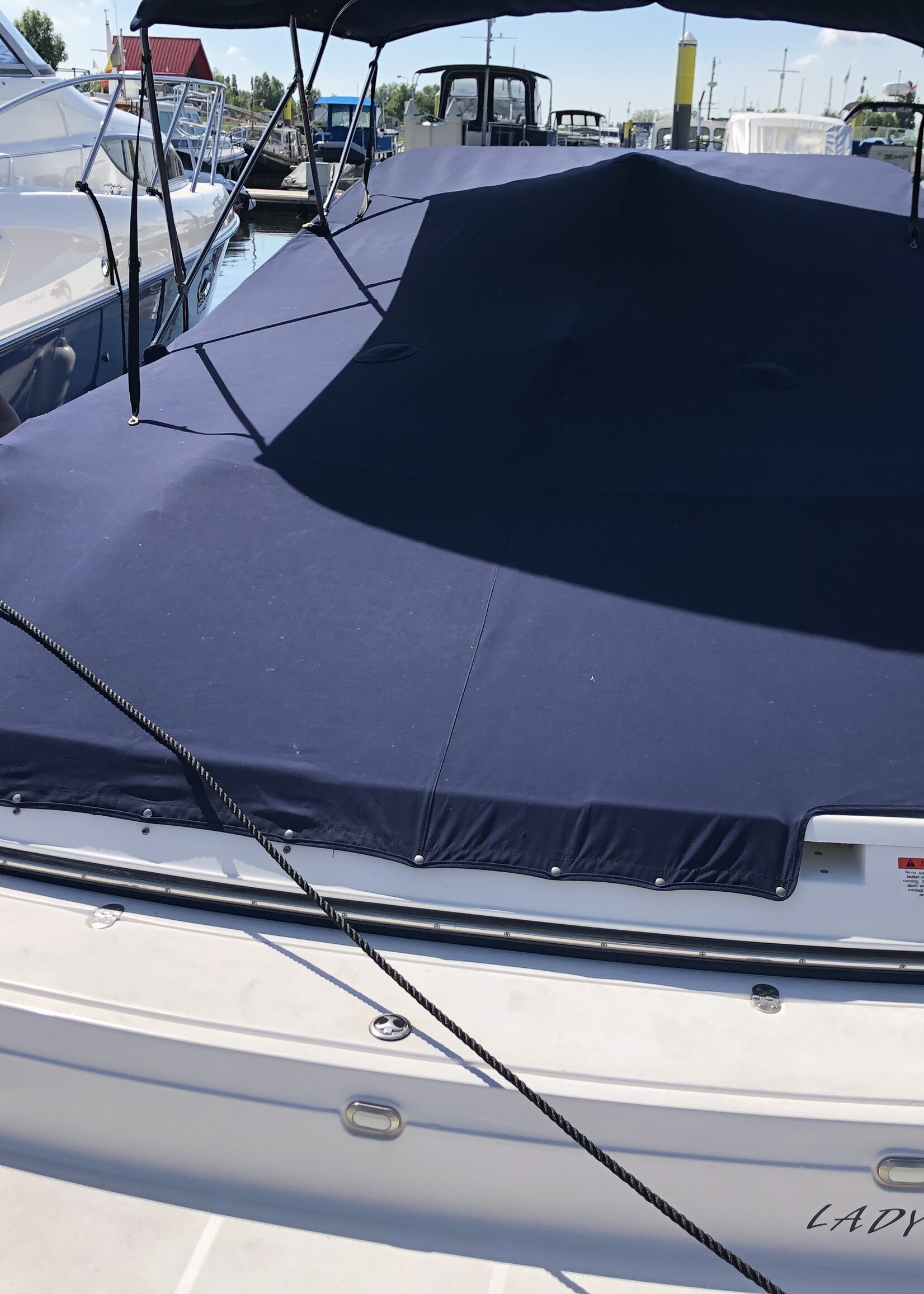 Four Winns Sundowner 285 Volvo 7.4 Liter V8 GSI 385PK 2003