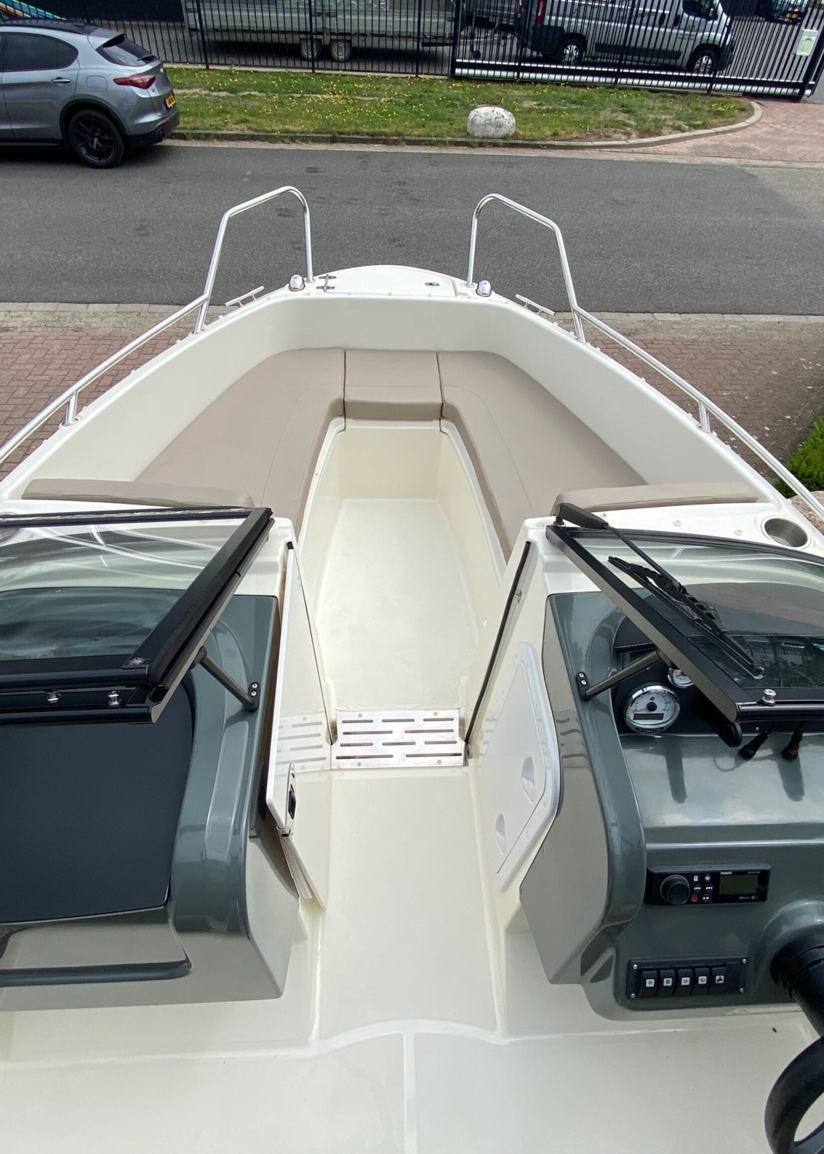 Quicksilver Activ 605 Bowrider, 115pk Mercury Pro XS, 2019