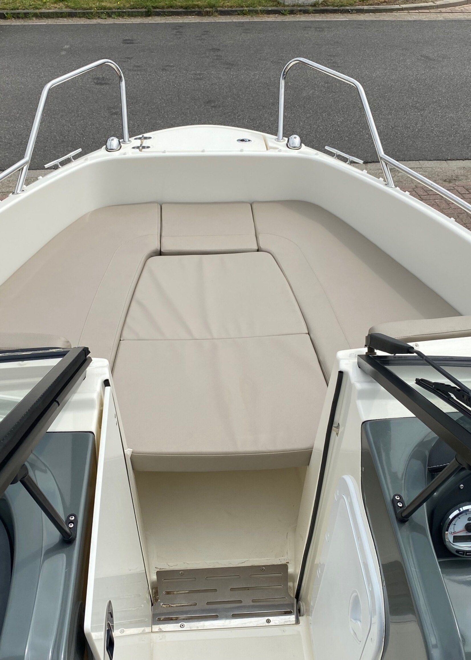 Quicksilver Activ 605 Bowrider, 115pk Mercury Pro XS, 2019