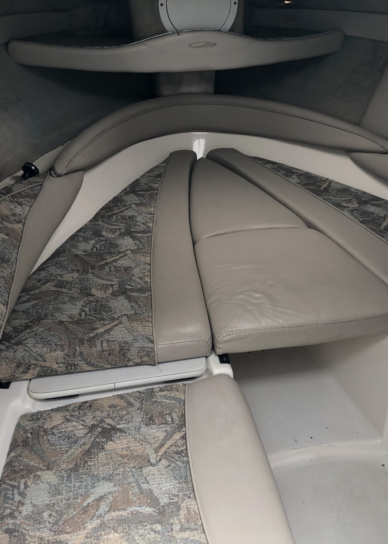 Maxum 2100 SC, V6 Mercruiser, V6, Bj. 2000