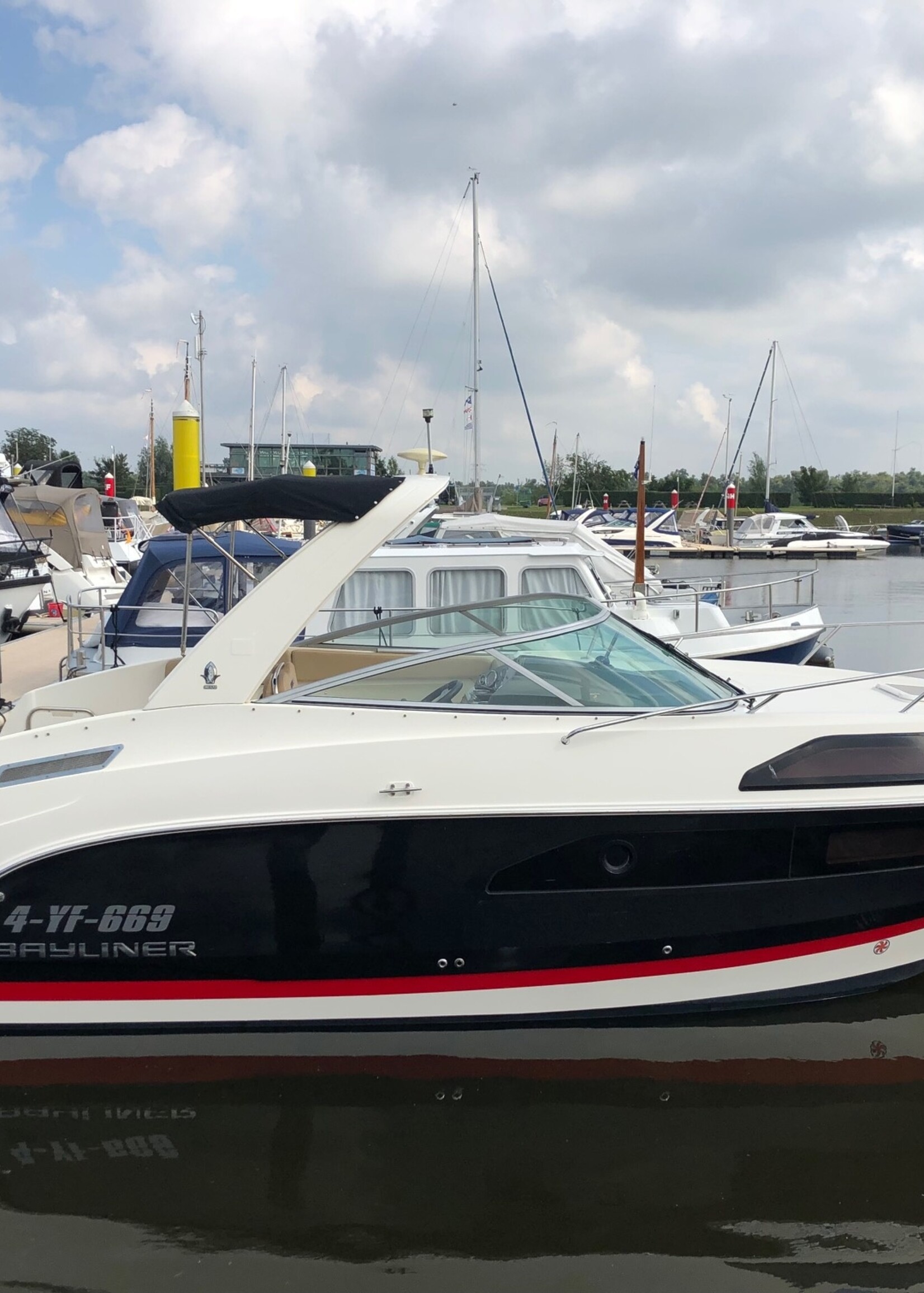 Bayliner Ciera 8 Cruiser, 4.5Mpi 250pk, 2016