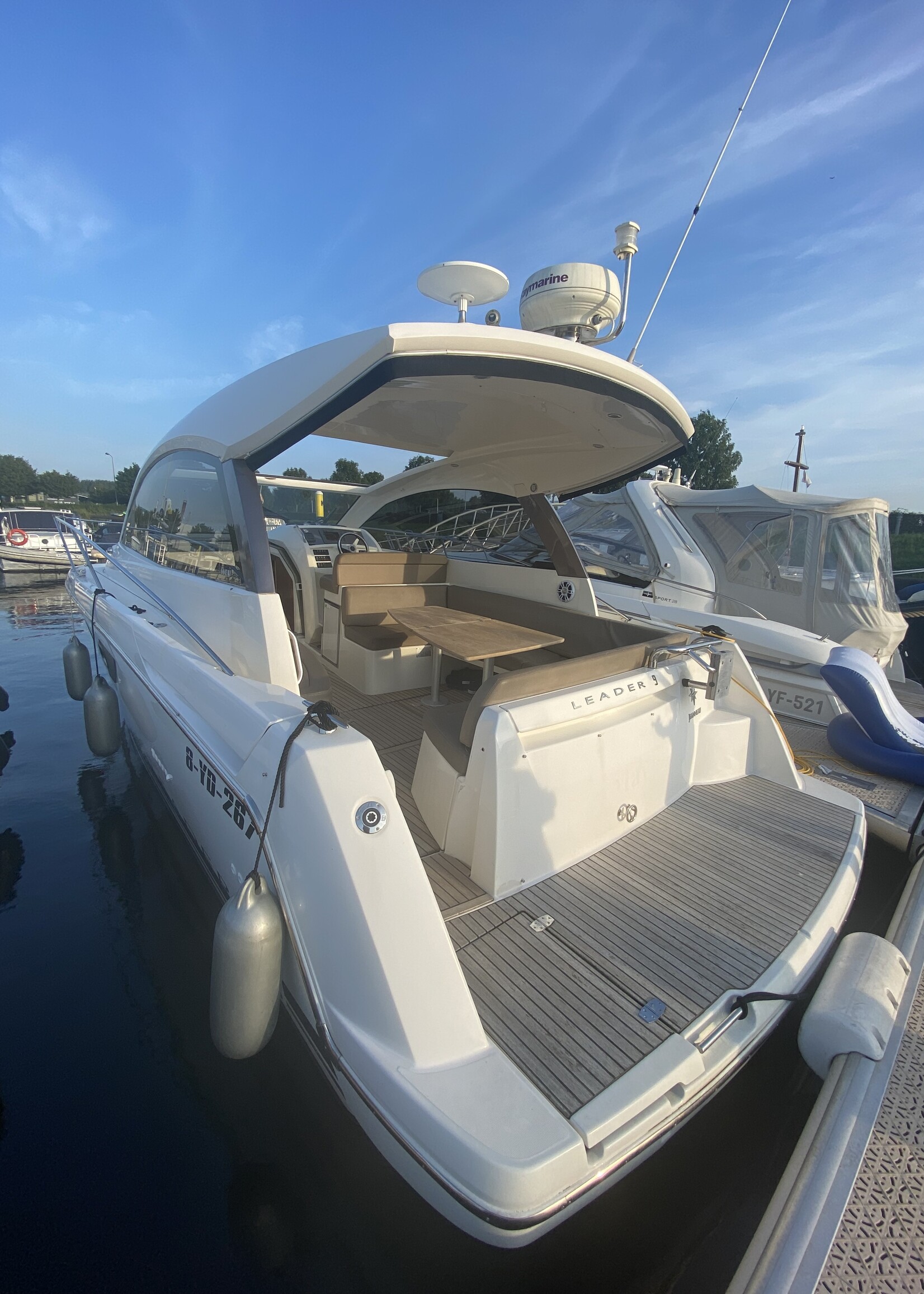 Jeanneau Leader 9 Hardtop, 2010, diesel 260PK