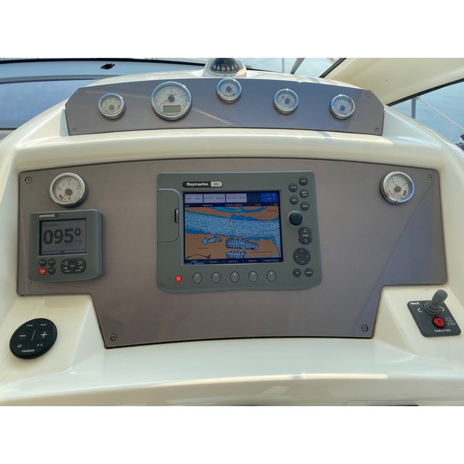 Jeanneau Leader 9 Hardtop, 2010, diesel 260PK