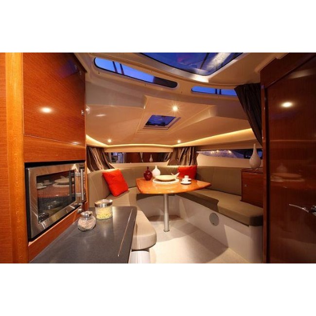 Jeanneau Leader 9 Hardtop, 2010, diesel 260PK