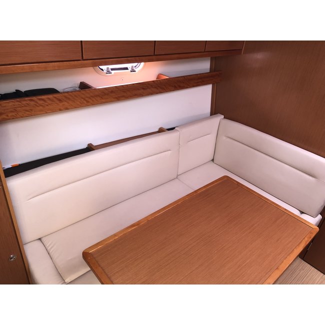 Bavaria 34 Sport, 2x 5.0MPI V8 260PK, DTS, 2012