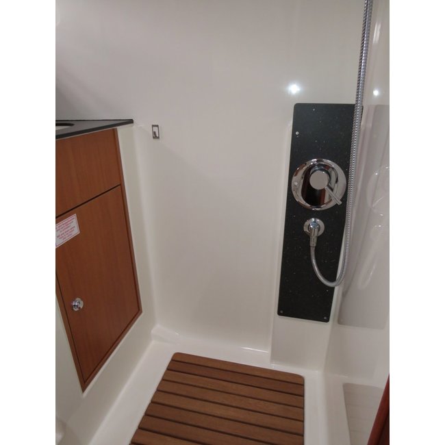 Bavaria 34 Sport, 2x 5.0MPI V8 260PK, DTS, 2012