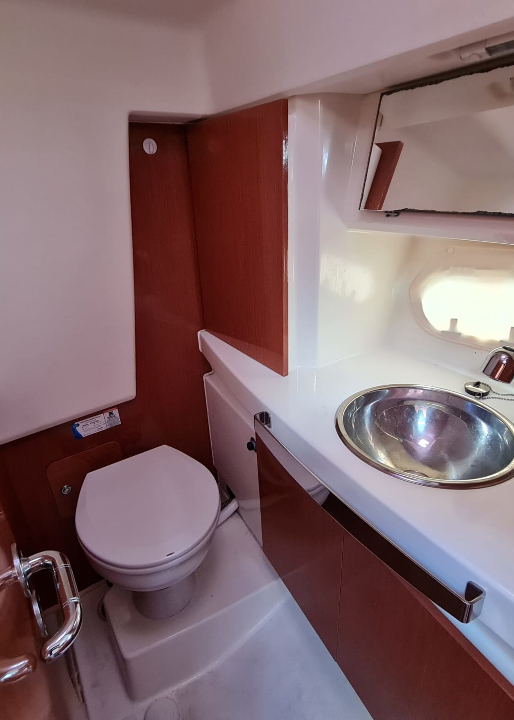 Jeanneau Prestige 30S Hardtop, 2009, 2x Volvo Penta 5.7 Gi