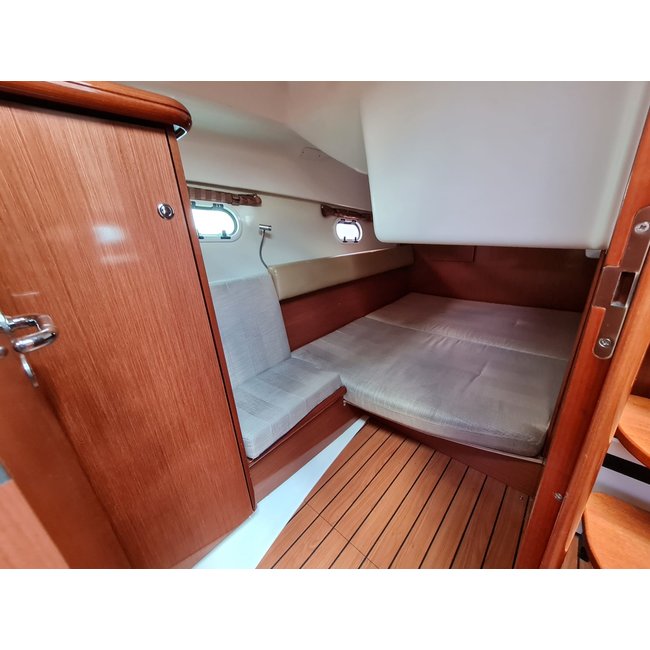 Jeanneau Prestige 30S Hardtop, 2009, 2x Volvo Penta 5.7 Gi