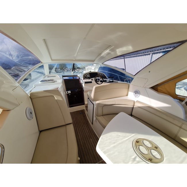 Jeanneau Prestige 30S Hardtop, 2009, 2x Volvo Penta 5.7 Gi