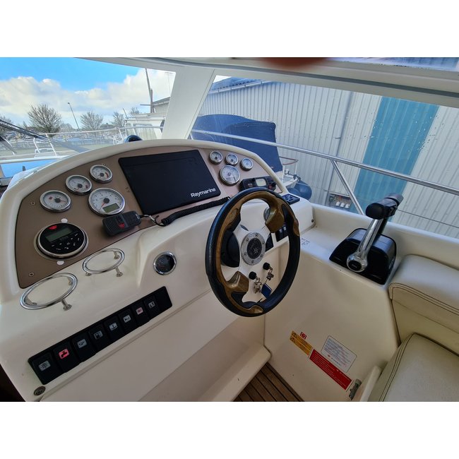 Jeanneau Prestige 30S Hardtop, 2009, 2x Volvo Penta 5.7 Gi