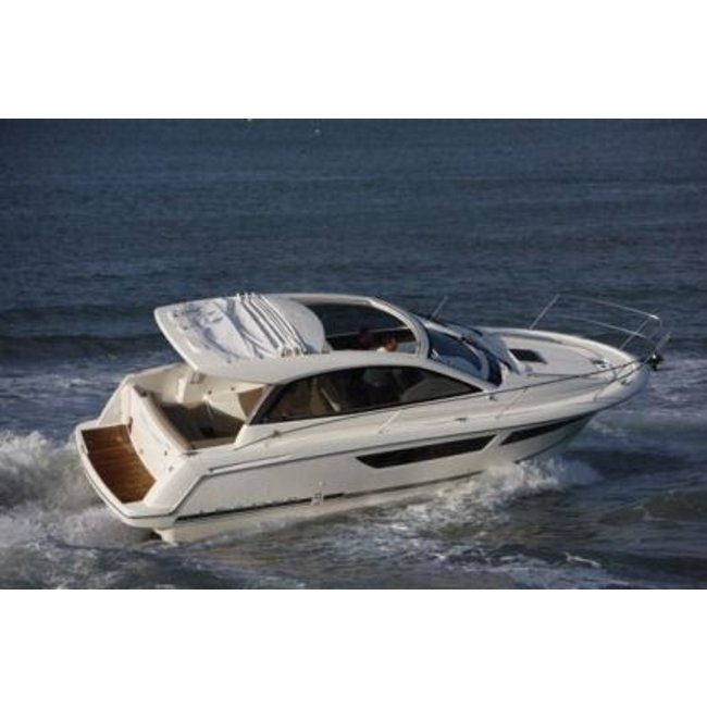 Jeanneau Leader 9 Hardtop, 2010, 2x Volvo Penta 5.7Gi