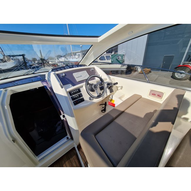 Jeanneau Leader 9 Hardtop, 2010, 2x Volvo Penta 5.7Gi