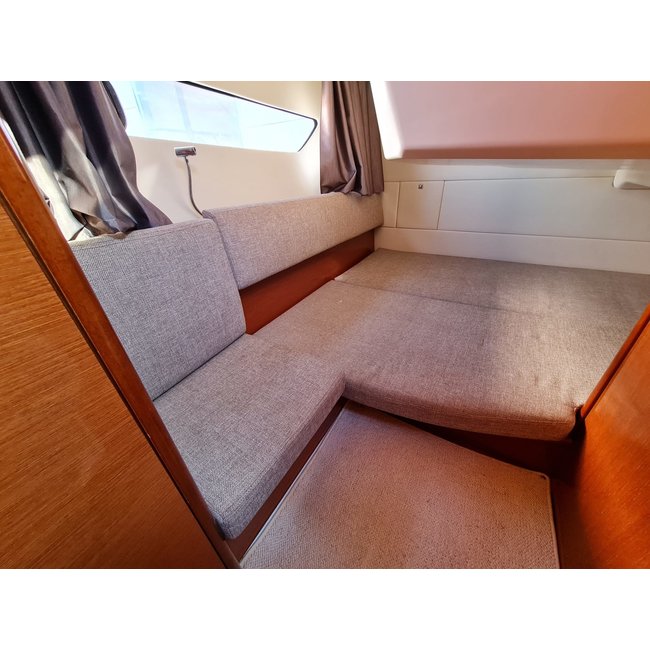 Jeanneau Leader 9 Hardtop, 2010, 2x Volvo Penta 5.7Gi