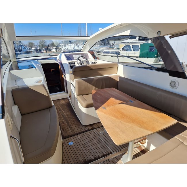 Jeanneau Leader 9 Hardtop, 2010, 2x Volvo Penta 5.7Gi