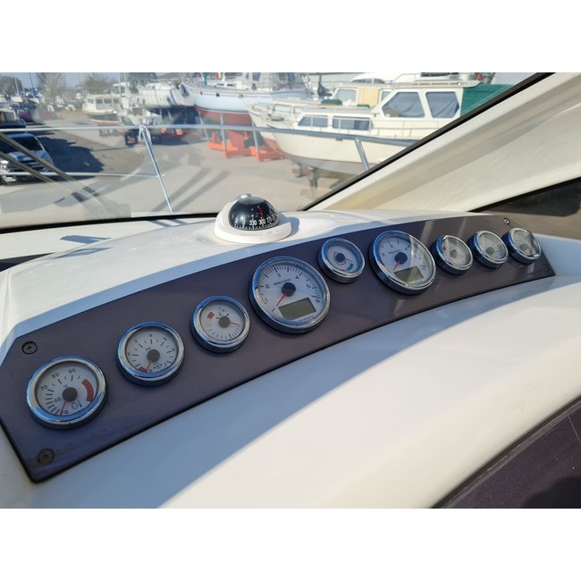 Jeanneau Leader 9 Hardtop, 2010, 2x Volvo Penta 5.7Gi