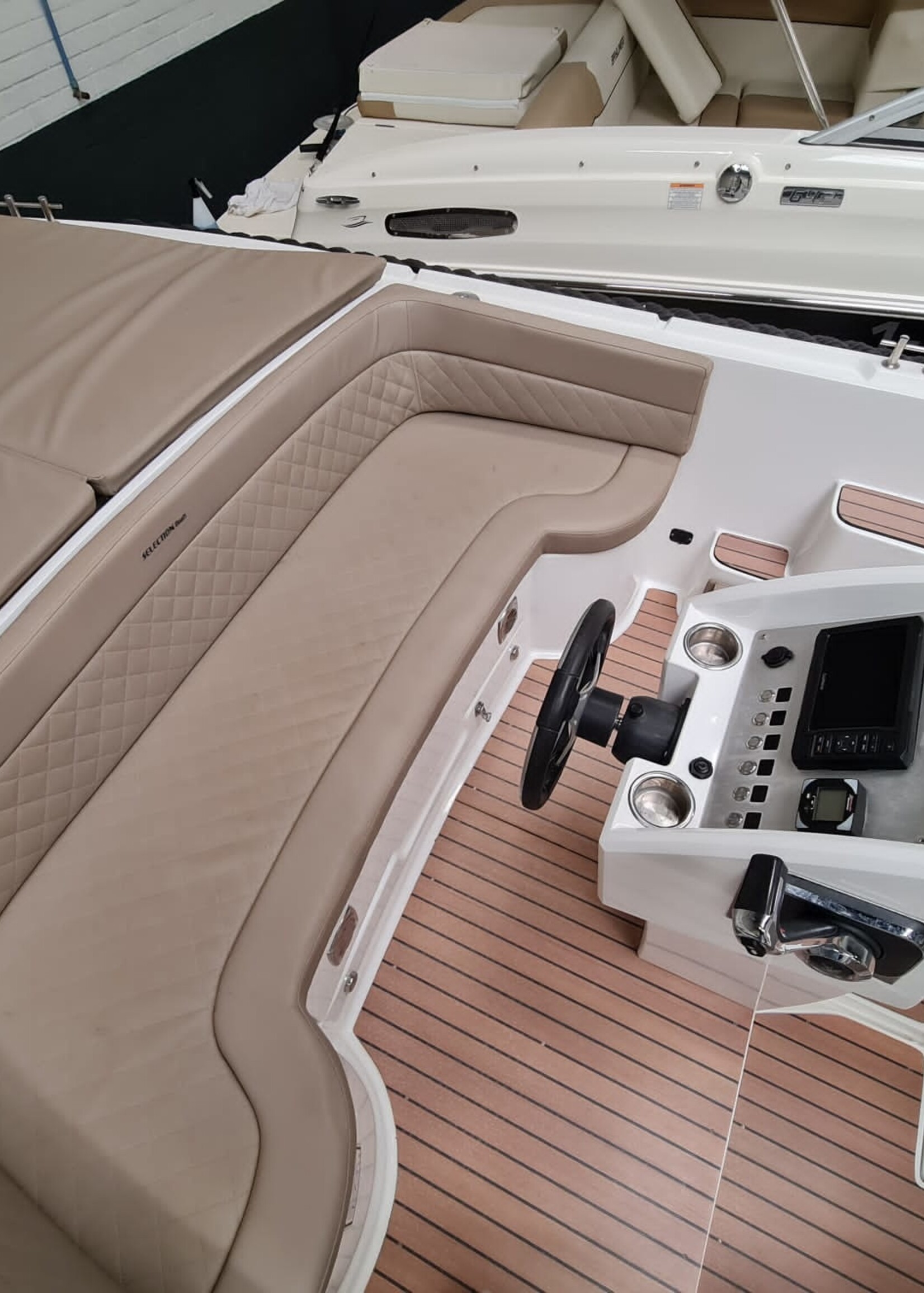 Corsiva 690 Tender uit 2016, 90 pk Mercury DFI