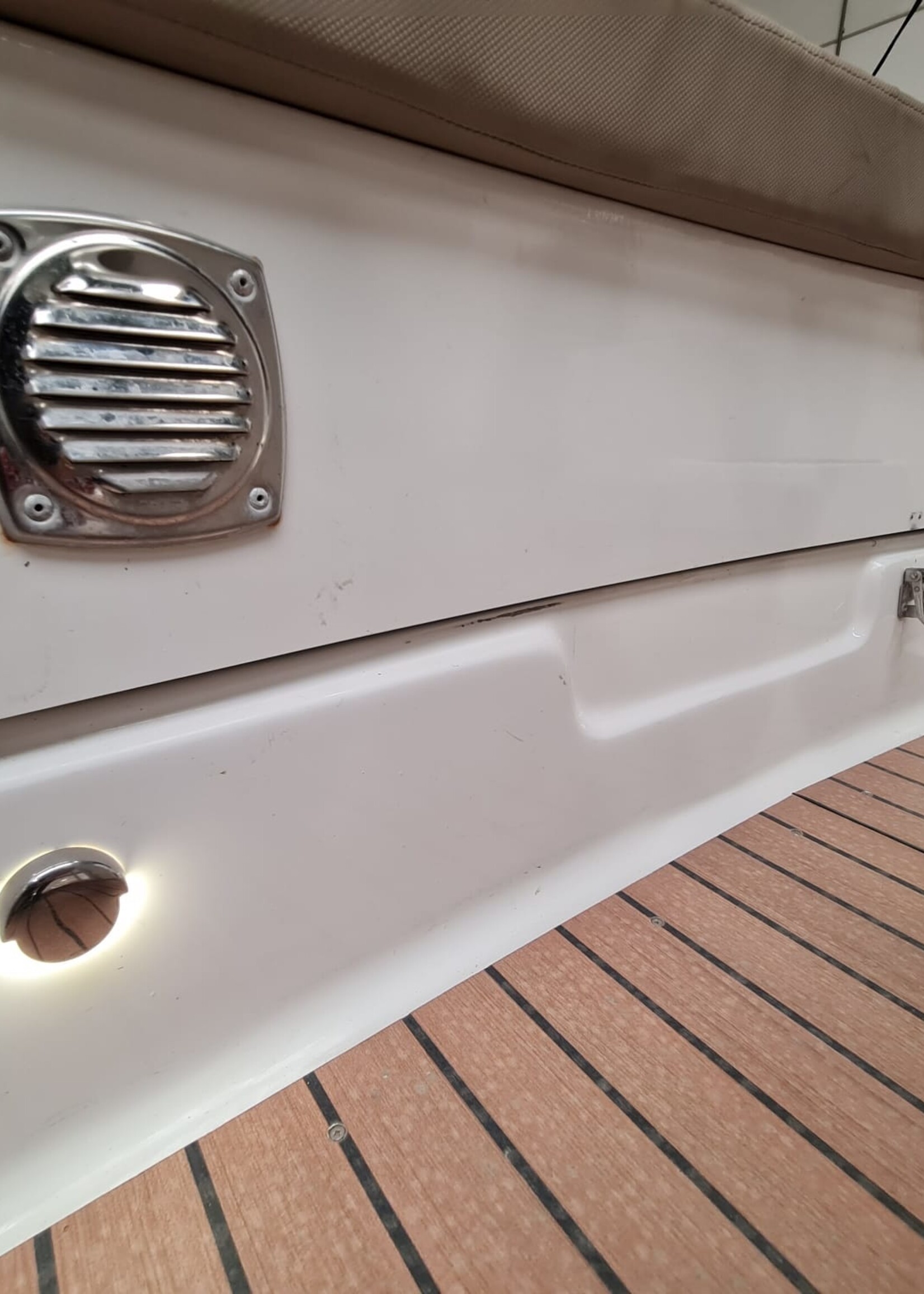 Corsiva 690 Tender uit 2016, 90 pk Mercury DFI