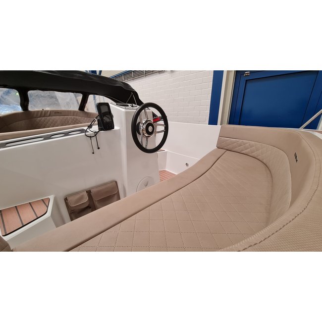 Corsiva 590 Tender uit 2016, 60 pk Selva 4 takt