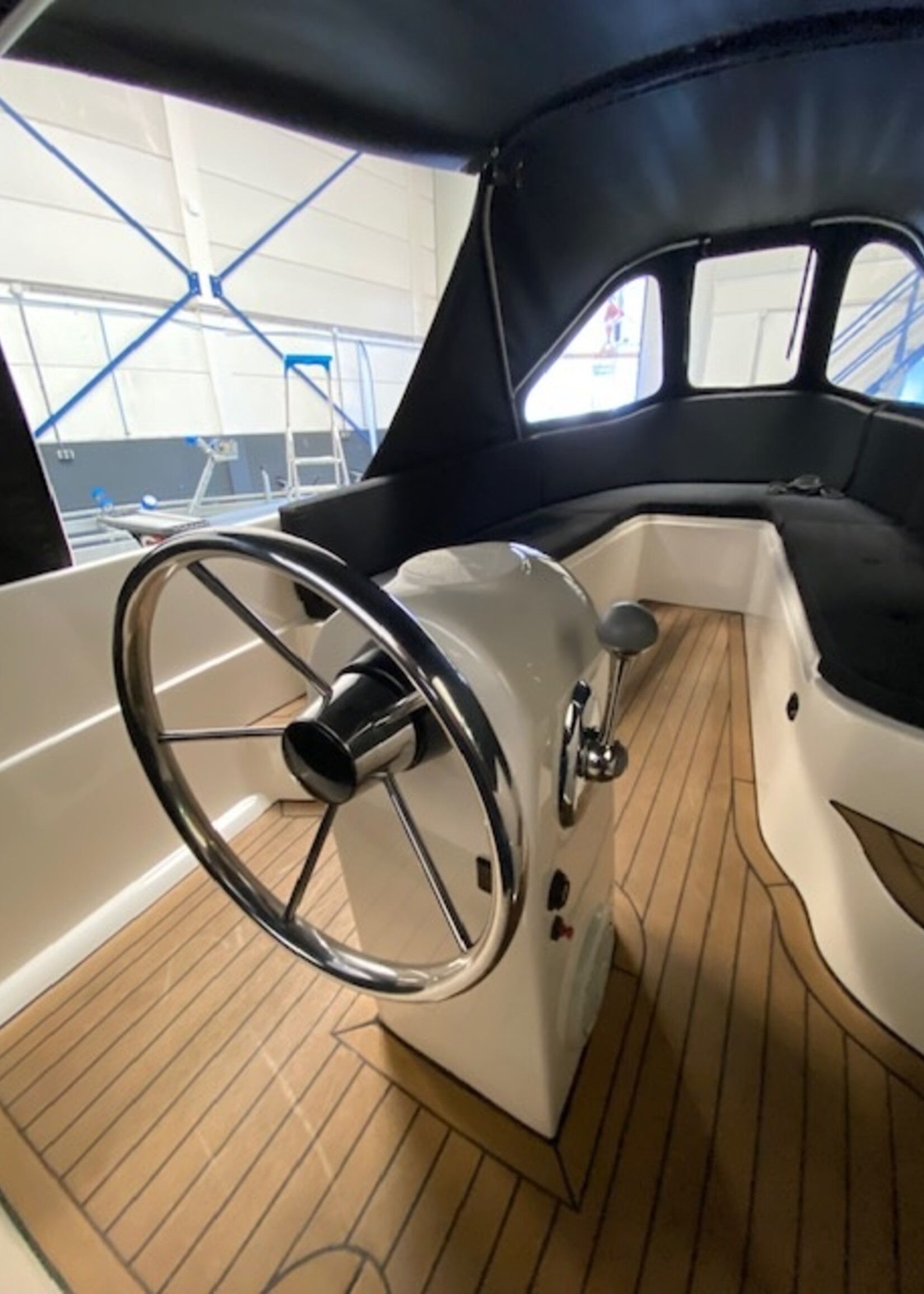 Admiral 470XL uit 2013 met Honda 20 Pk 4 takt