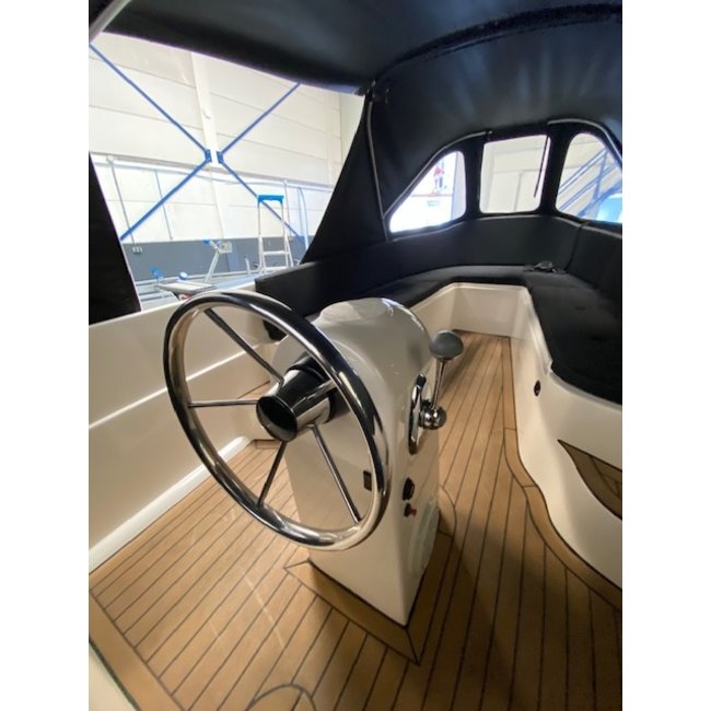 Admiral 470XL uit 2013 met Honda 20Pk 4 Takt