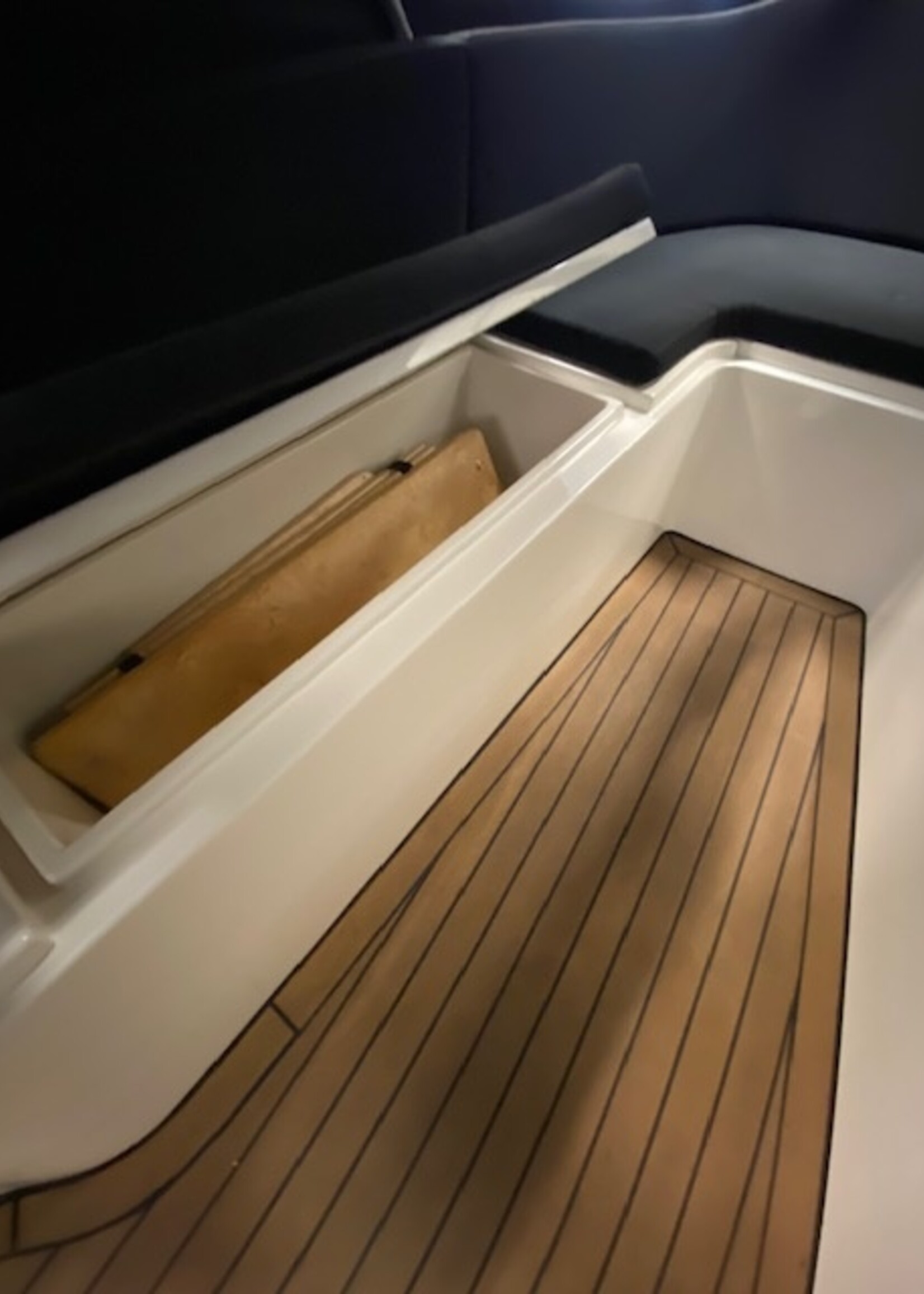 Admiral 470XL uit 2013 met Honda 20 Pk 4 takt