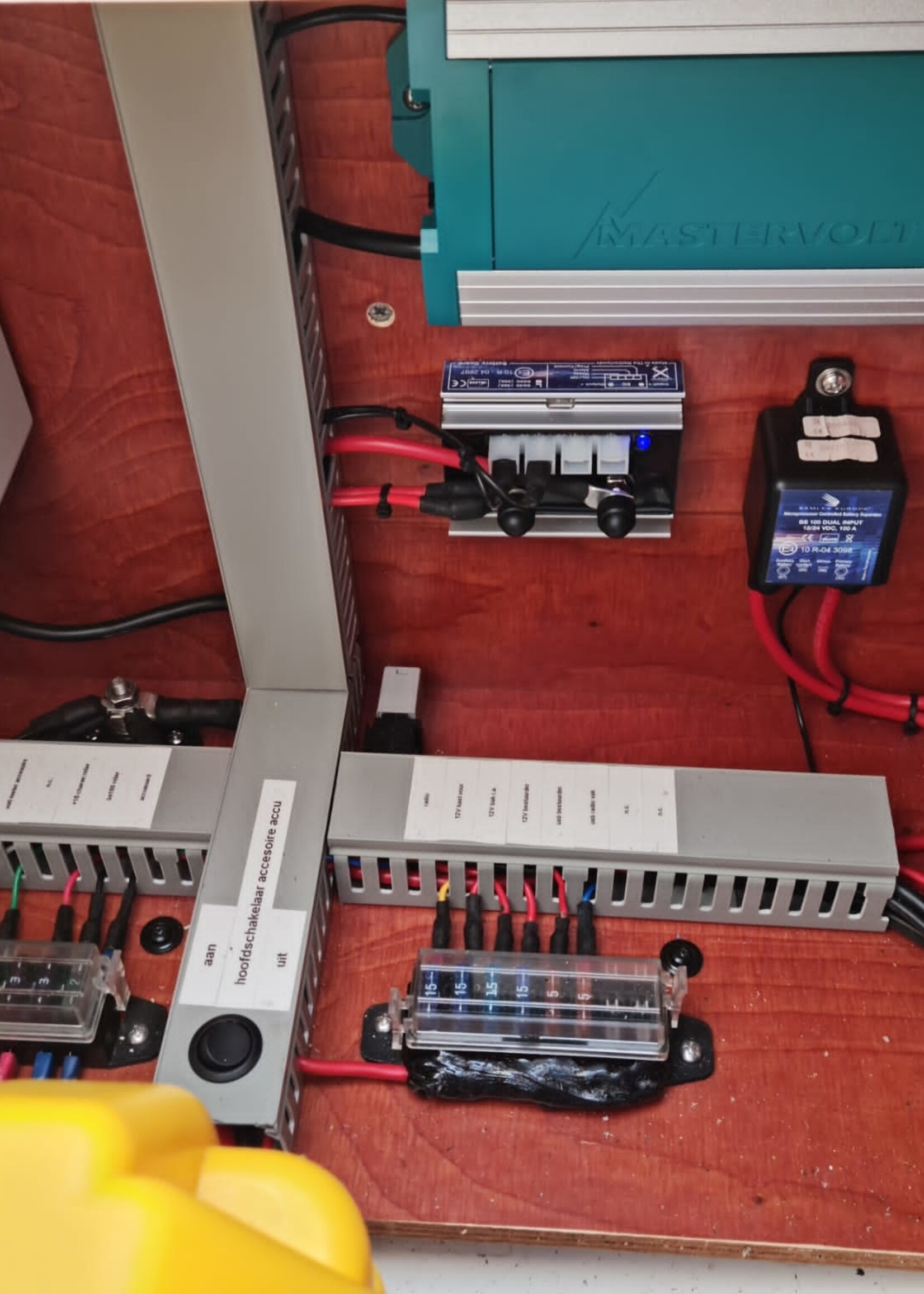 Sea Ray 190SPX 3.0LTR 140PK 2015