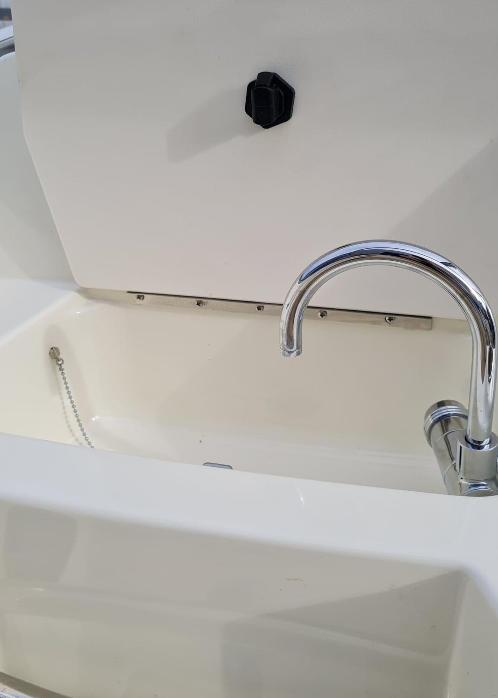 Bayliner 642 Cuddy 3.0Ltr TKS, 140pk, 2016, 140 uur