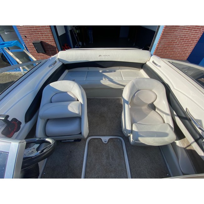 Larson 180 Sei Bowrider 135Pk 2007