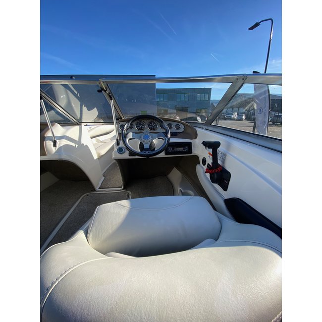 Larson 180 Sei Bowrider 135Pk 2007