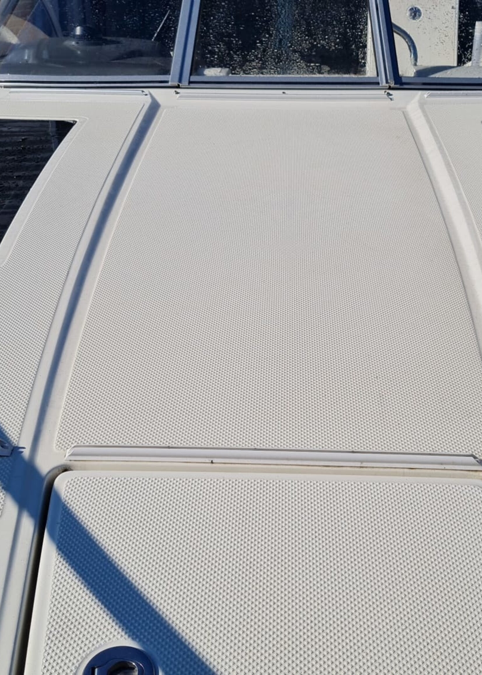 Bayliner 742 Cuddy 4.5Mpi V6, 250pk, 2015, 70 uur