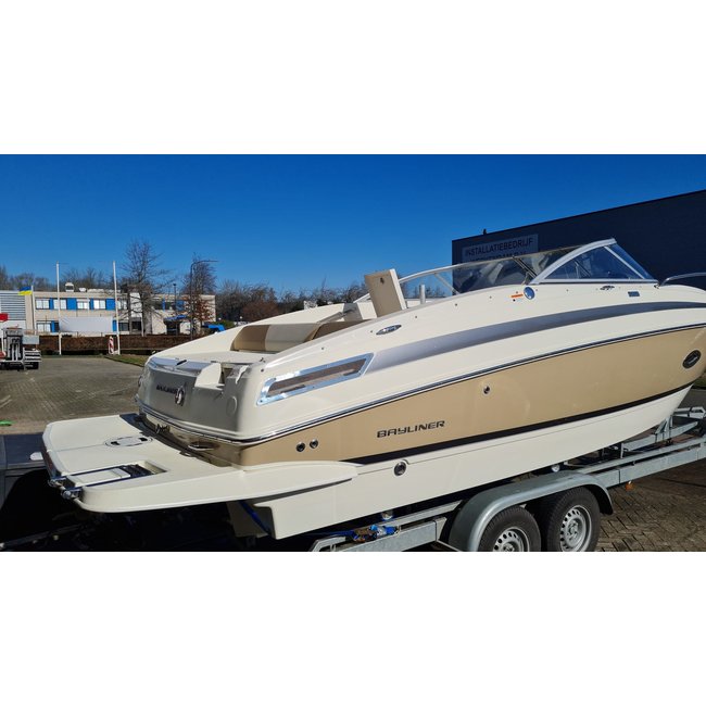Bayliner 742 Cuddy 4.5Mpi V6, 250pk, 2015, 70 uur