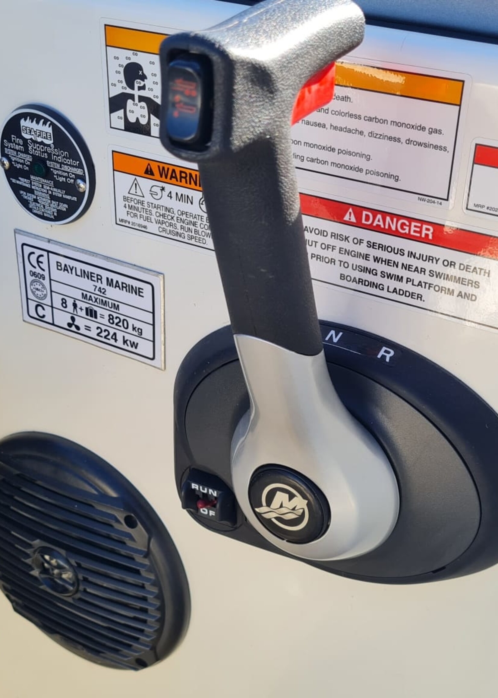 Bayliner 742 Cuddy 4.5Mpi V6, 250pk, 2015, 70 Stunden