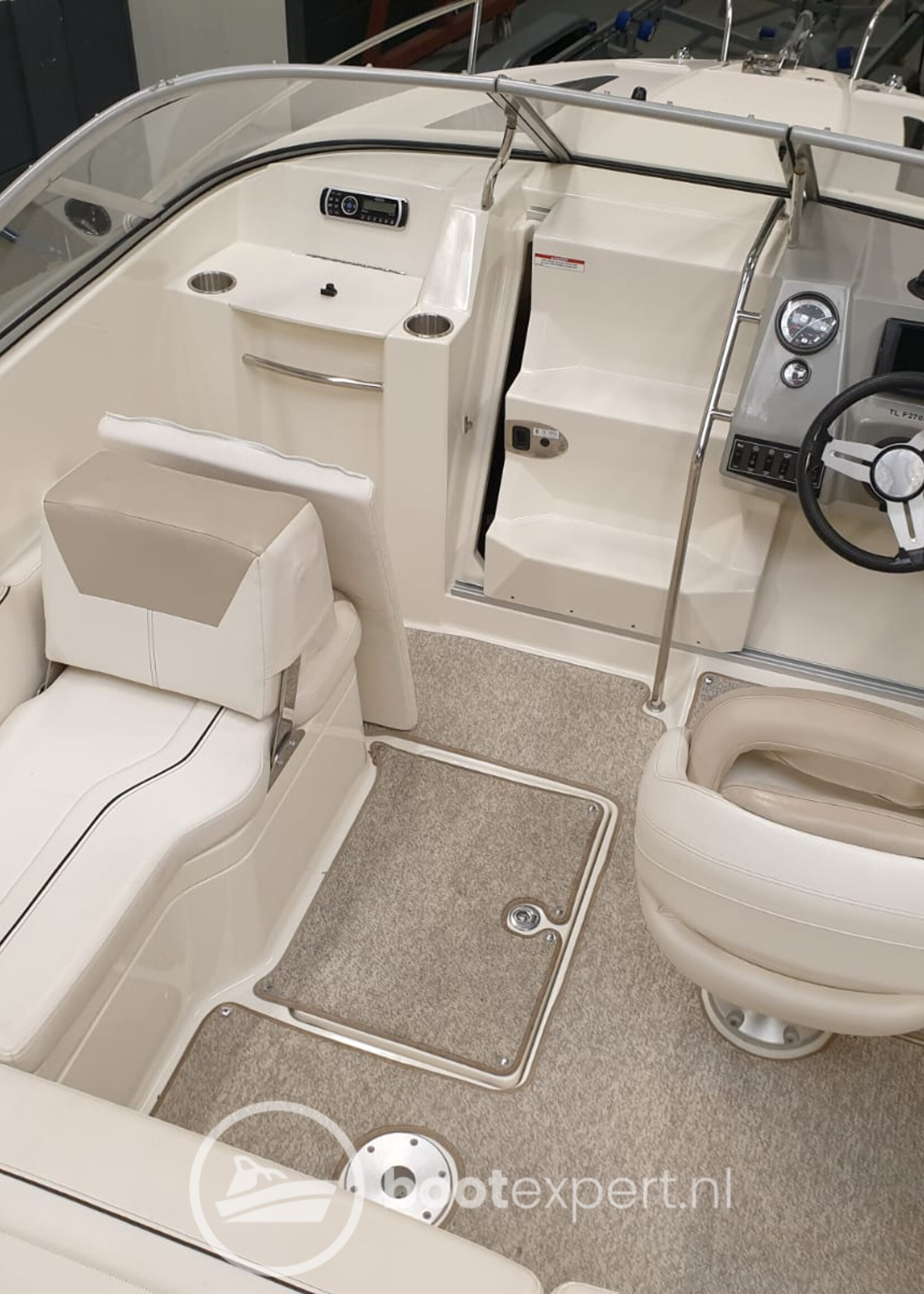 Bayliner 642 Cuddy 3.0Ltr TKS, 140pk, 2014, 200 uur