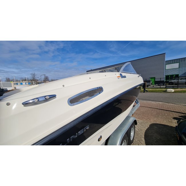 Bayliner 642 Cuddy 3.0Ltr TKS, 140pk, 2014, 200 uur