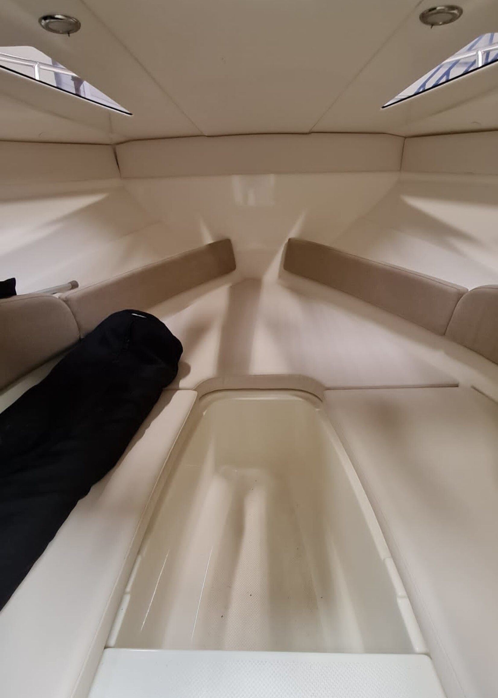 Bayliner 642 Cuddy 3.0Ltr TKS, 140pk, 2014, 70 uur