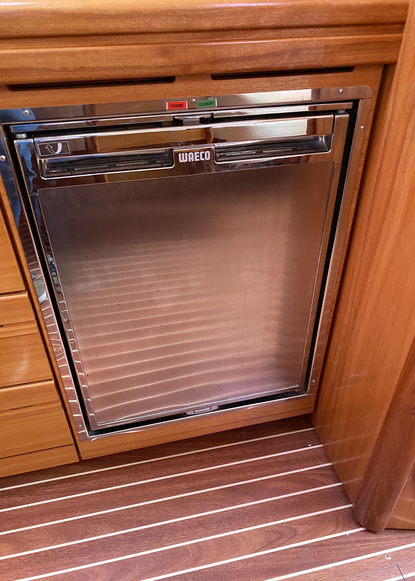 Bavaria 33 Sport, 2008, 2x Volvo 5.7 V8, 340uur