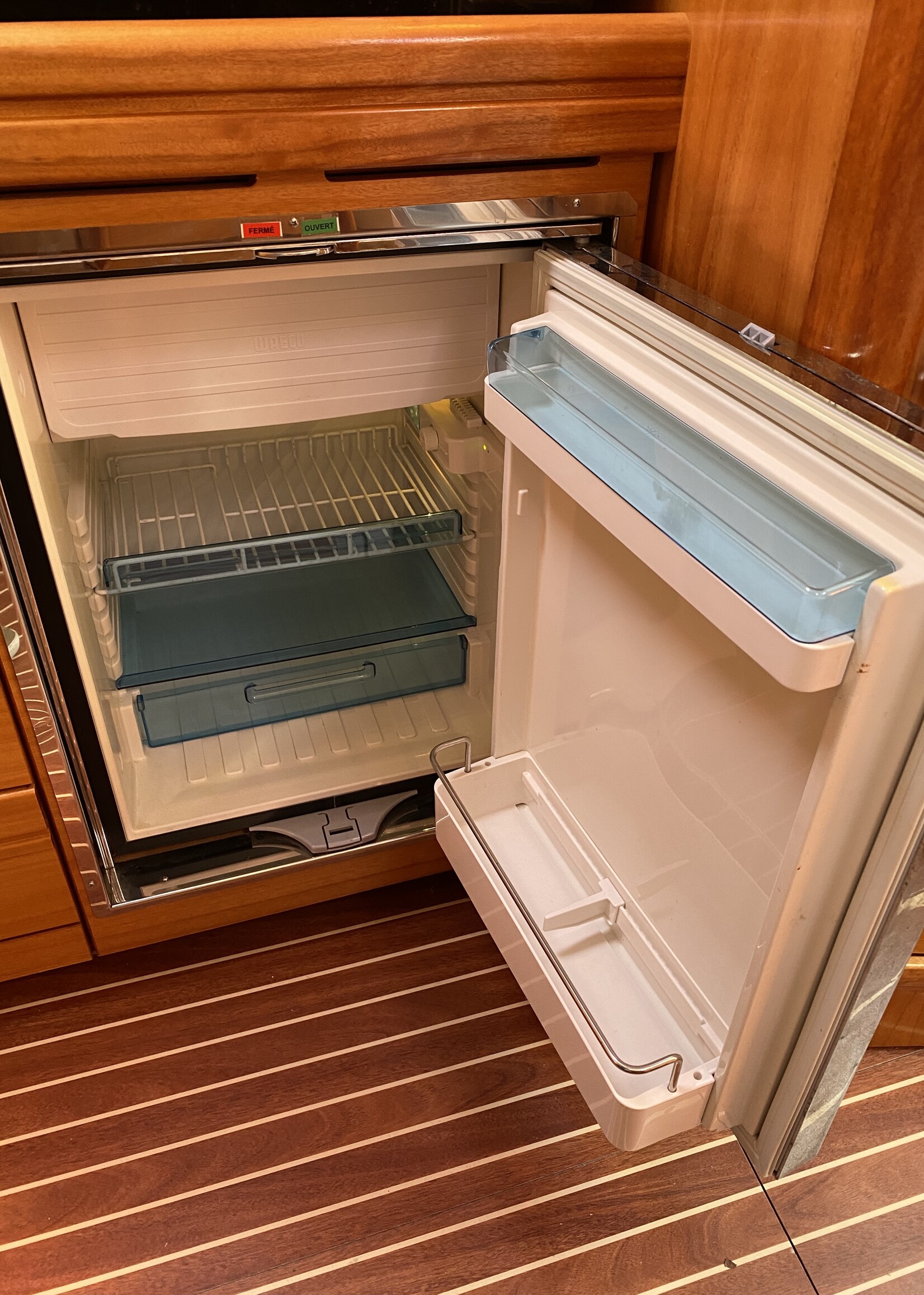 Bavaria 33 Sport, 2008, 2x Volvo 5.7 V8, 340uur