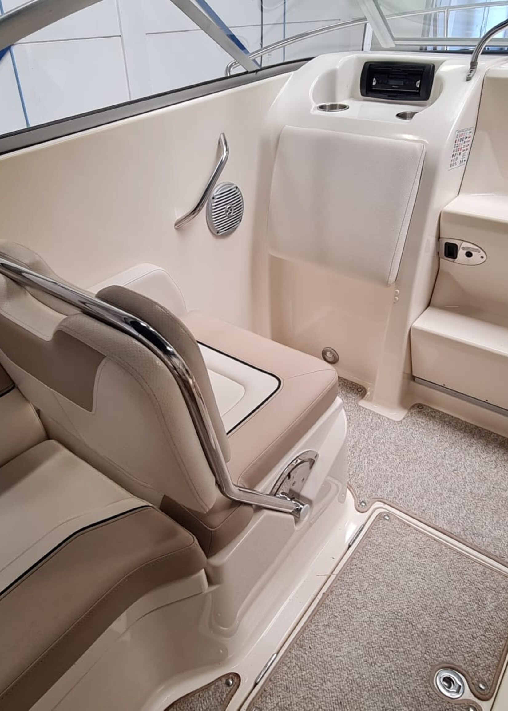 Bayliner 742 Cuddy 5.0Mpi V8, 260pk, 2014